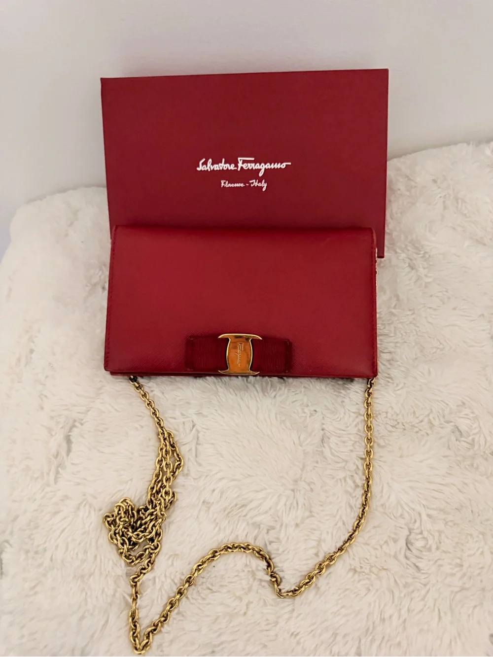 Salvatore Ferragamo Red Leather Vara Bow Chain Crossbody
